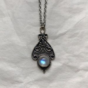 Blue moonstone 925 sterling silver pendant choker